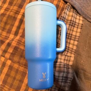 Meoky 40oz tumbler